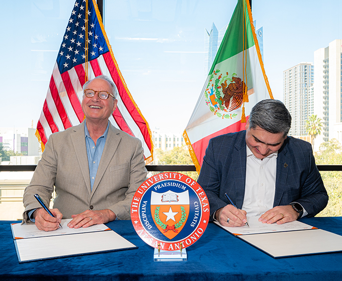 UTSA and Tec de Monterrey launch dual master’s program in AI